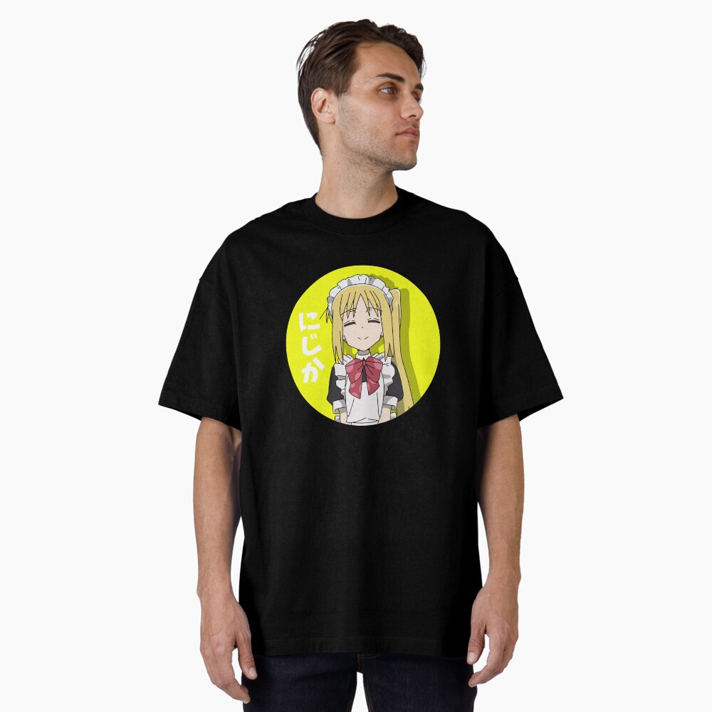 Aperçu de l'œuvre T-shirt oversize créée et vendue par Semzig.