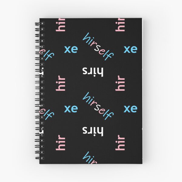 Artikelvorschau, Xe/Hir/Hirs Trans Pride Flag-Pronomen entworfen und verkauft von Pyrolitheus.