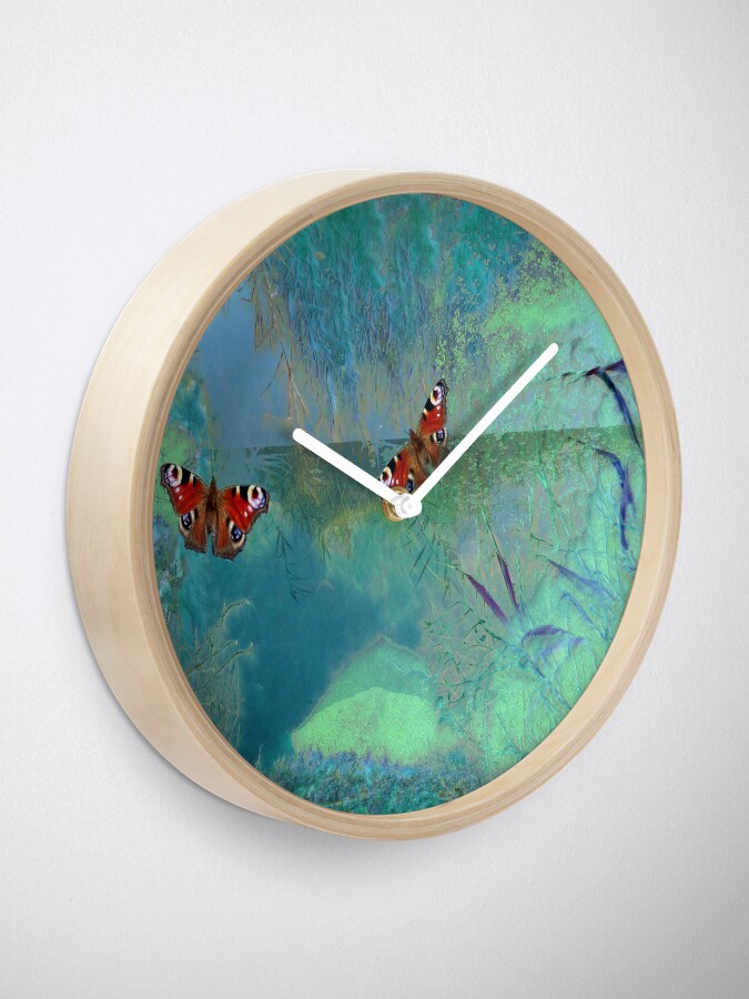 Alternate view of The Pond Clock