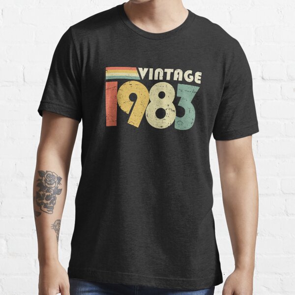 Vintage 1983, 40th Birthday Gift Distressed Design Essential T-Shirt