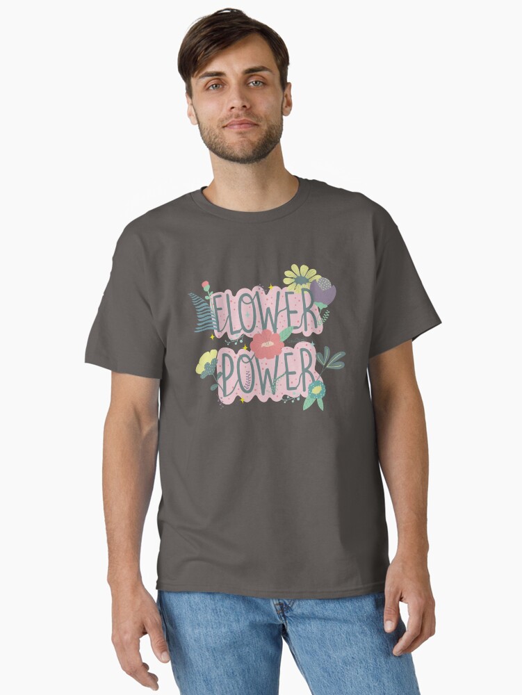 Imagen 1 de 7, Camiseta clásica con la obra Flower Power, diseñada y vendida por AnaidZahori.