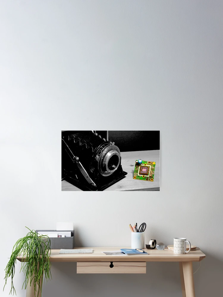 Thumbnail 2 of 3, Poster, Camera designed and sold by Nikopol.