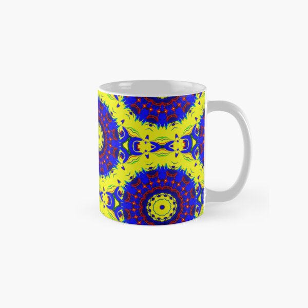 Spiralling abstract fun mandala art Classic Mug
