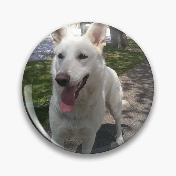 Artikelvorschau, Weißer Deutscher Schäferhund entworfen und verkauft von MeggyMayDesigns.