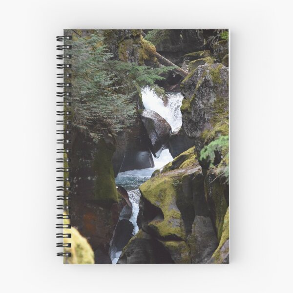Aperçu de l'œuvre Chute d'eau 4 créée et vendue par MontanaWolves21.