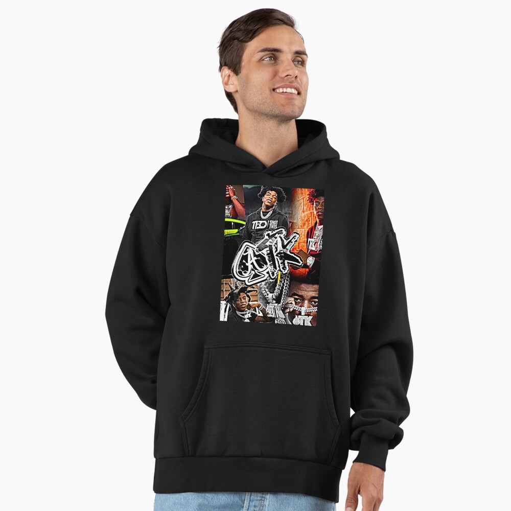 yungeen ace Pullover Sweatshirt