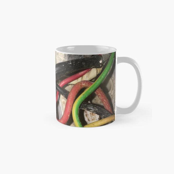 Vista previa del artículo con la obra «cables», diseñado y vendido por batizzz.