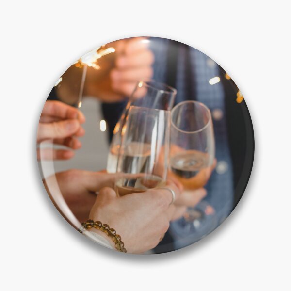 Item preview, 'Ahorre agua, tome bebidas' Celebre el Año Nuevo designed and sold by Harshly.