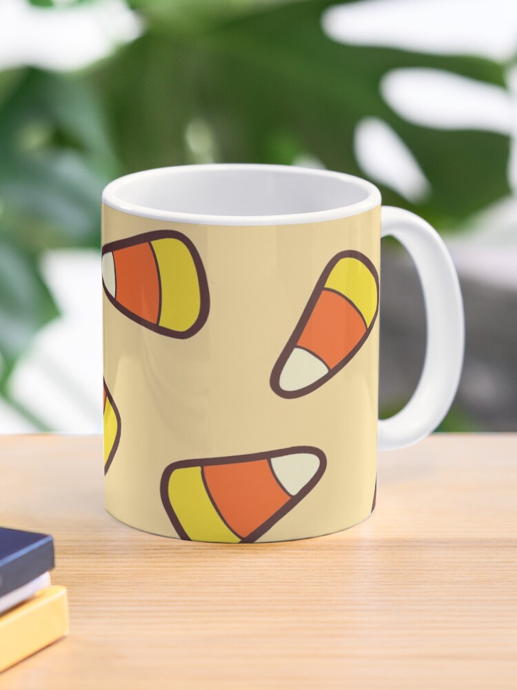 Aperçu 1 sur 6. Mug à café avec l'œuvre Modèle de maïs bonbons créée et vendue par evannave.