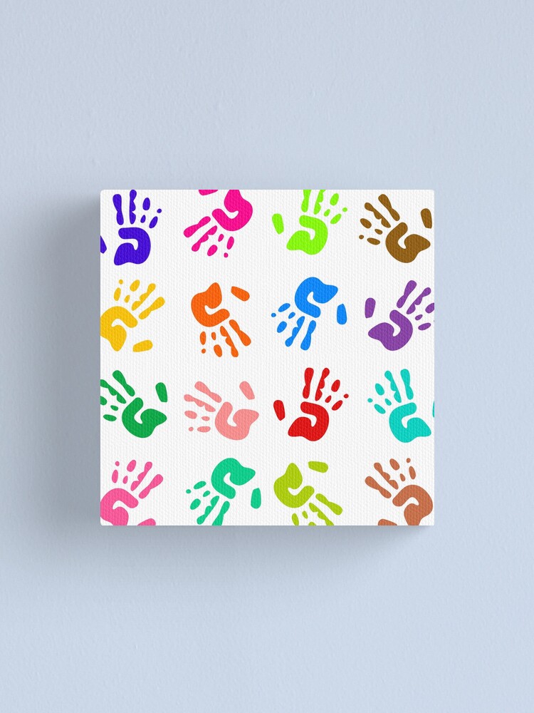 Impression Sur Toile Empreintes De Main De Maternelle Coloree D Enfants Par Prawny Redbubble