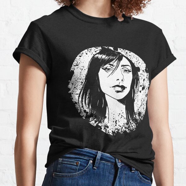 icône de rock préférée de tous les temps. 50ft Queenie!
T-shirt classique