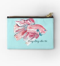 Betta fish: "Đừng động đến tôi." (Don't touch me.) Studio Pouch