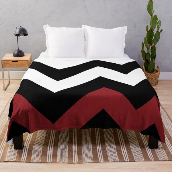Aperçu de l'œuvre Zig Zag Club Red #minimal #Design #kirovair #buyart #christmas créée et vendue par Kirovair.