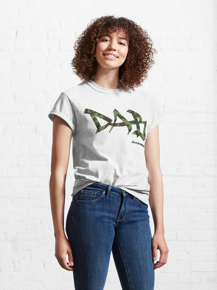 Alternate view of DAB camo Classic T-Shirt