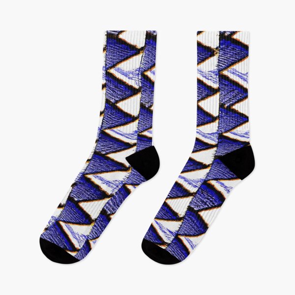 Artikelvorschau, Purple Triangles Pattern entworfen und verkauft von Bakesales.