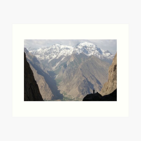 In awe: Pakistan Art Print