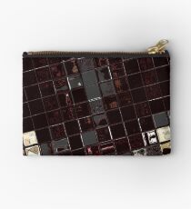Raster Studio Clutch