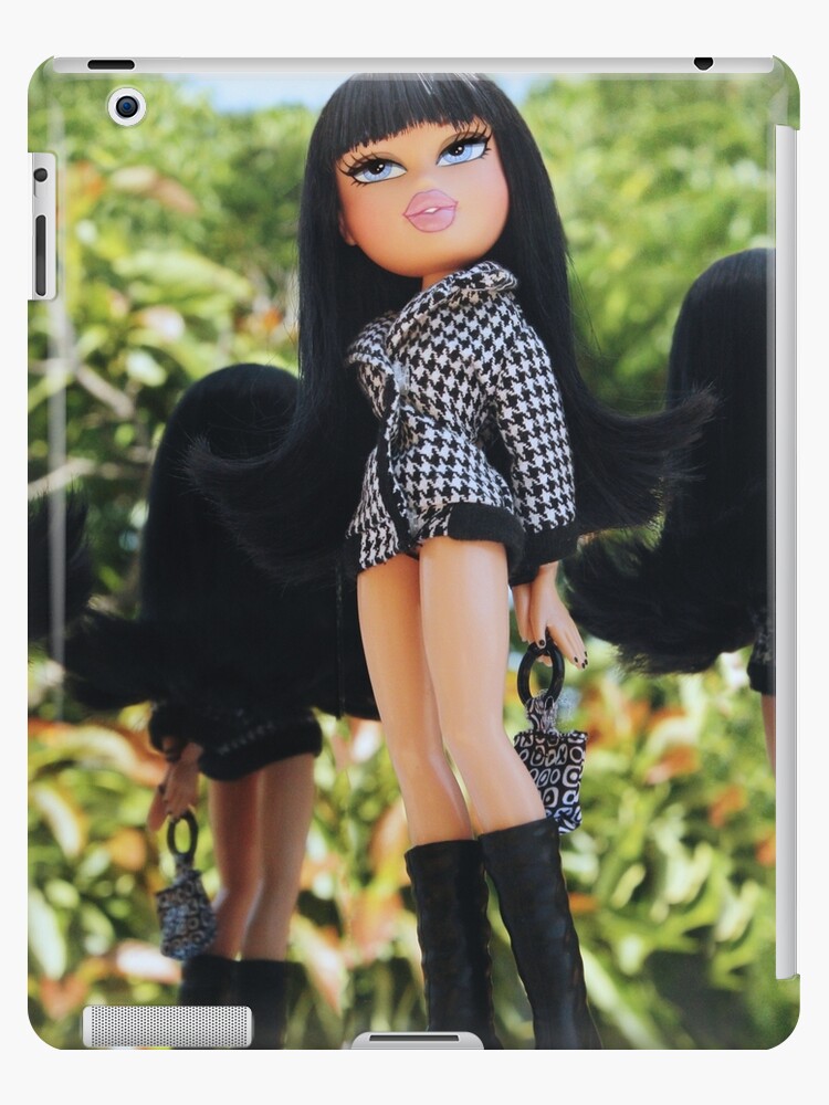 Coque et skin adhésive iPad for Sale avec l'œuvre « poupée bratz