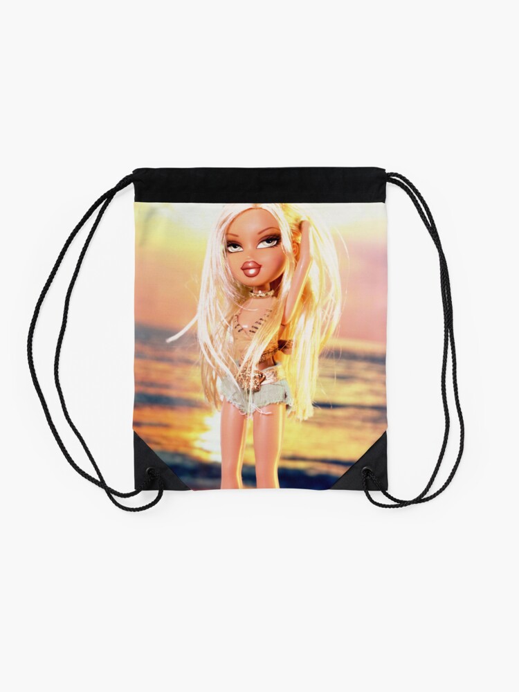 Bratz Y2K Cloe Doll At Beach | Drawstring Bag