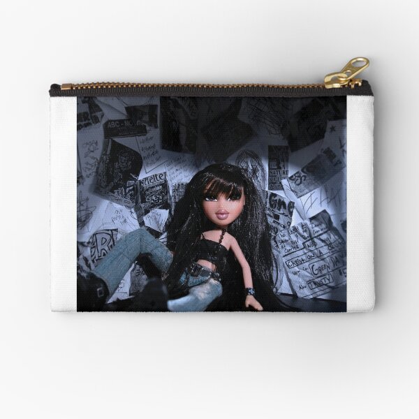 Bratz Aesthetic Zipper Pouch for Sale by blinkgirlie