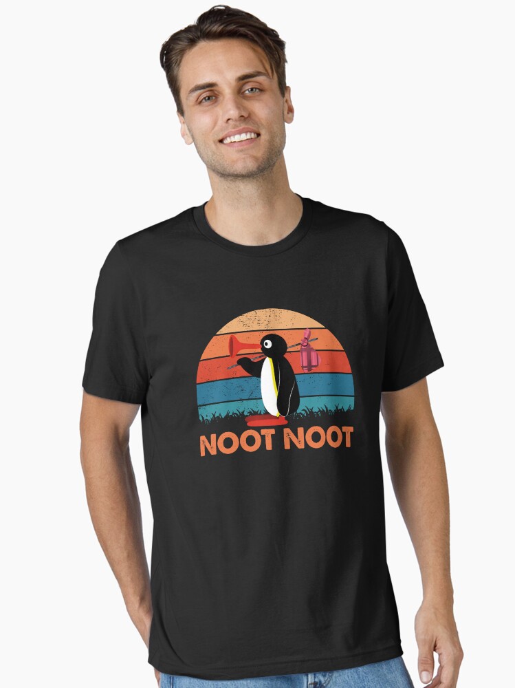Imagen 2 de 7, Camiseta esencial con la obra Noot Noot Pingu - Retro Vintage Animal Lindo, diseñada y vendida por Boydesdo.