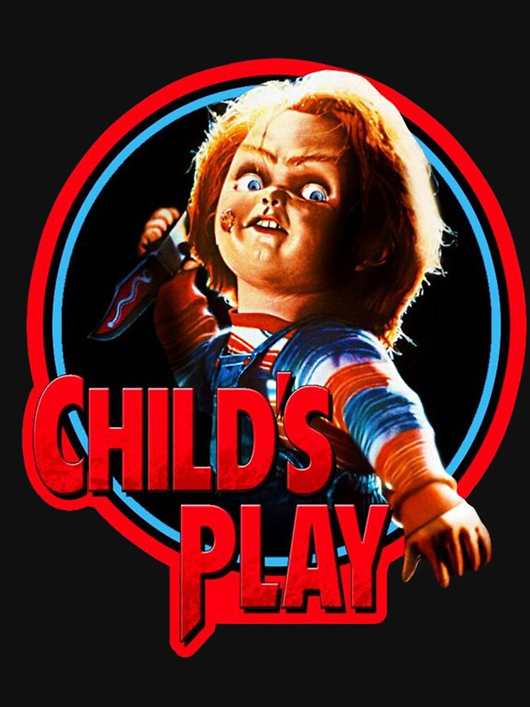 Aperçu 7 sur 7. T-shirt classique avec l'œuvre Chucky créée et vendue par thehipoglucido.