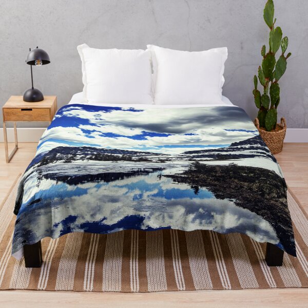 Item preview, Paso Logan. Comienzo del verano designed and sold by fowons.