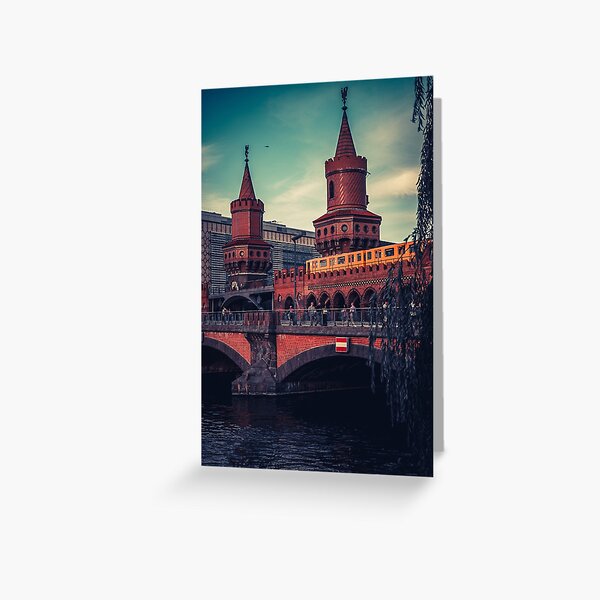Artikel-Vorschau von Subway passing by on the Oberbaum bridge in Berlin, designt und verkauft von 030-capture.