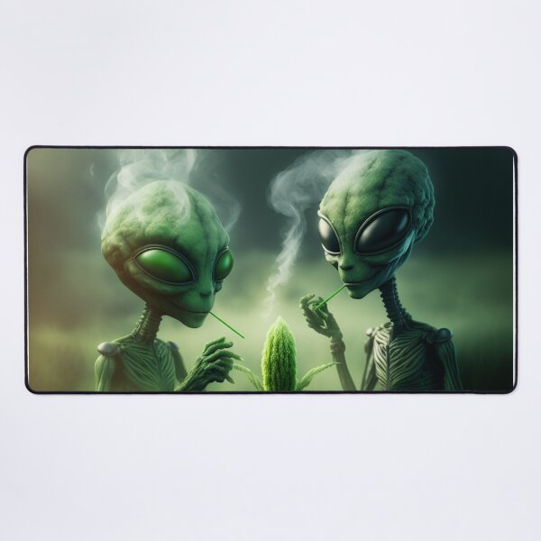 Item preview, Smoking alien designed and sold by Olivier Dean.