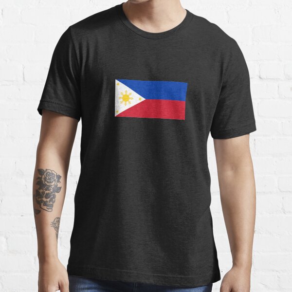Su fuego ardiente
En ti latiendo está.
Patria de amores!
Del heroísmo cuna Essential T-Shirt