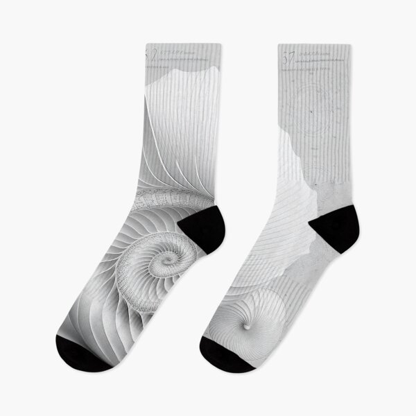 Artikelvorschau, White Pearl Fibonacci Golden Ratio Style entworfen und verkauft von RAGANADesign.