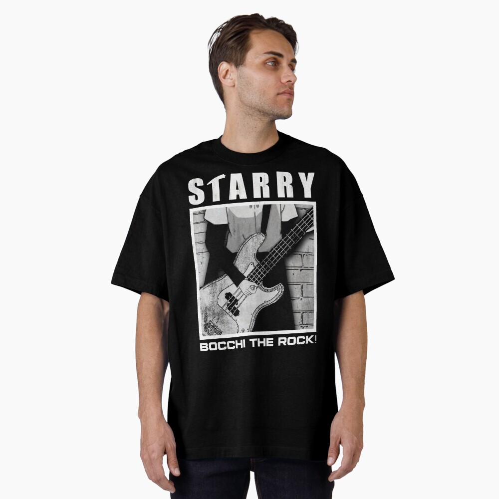 Aperçu de l'œuvre T-shirt oversize créée et vendue par RaspberryStud.