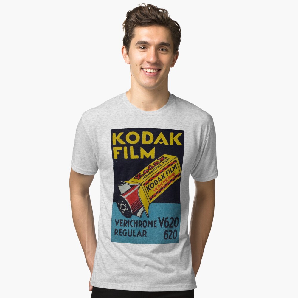 Artikel-Vorschau von Vintage T-Shirt, designt und verkauft von paradiseiswild.