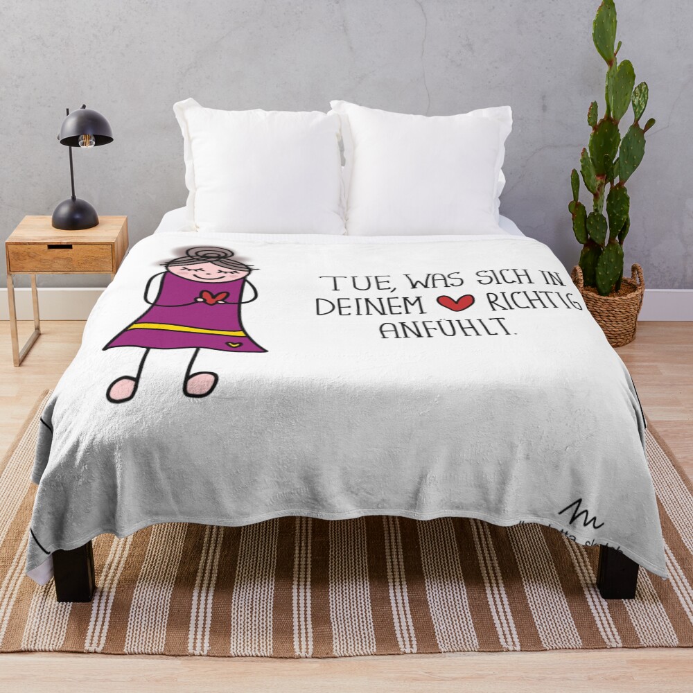 Do what feels right in your heart Throw Blanket