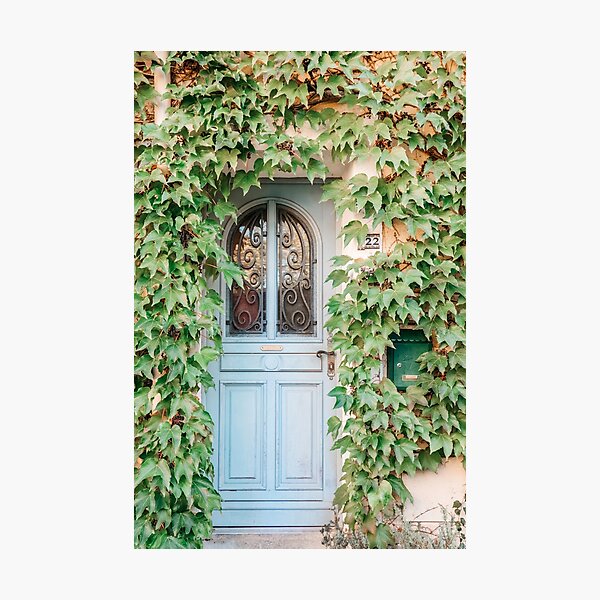 Aperçu de l'œuvre Blue Front Door In Antibes, Travel Photography France, French Riviera Pastel Tons, Urban City Turquoise Boho Print créée et vendue par radub85.