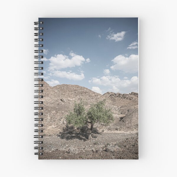 Artikelvorschau, Baum in einem Wadi entworfen und verkauft von DavidGabisPhoto.