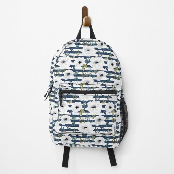 Vista previa del artículo con la obra «Acuarela floral blanca sobre rayas azul marino, elegante floral de invierno», diseñado y vendido por cateandrainn.