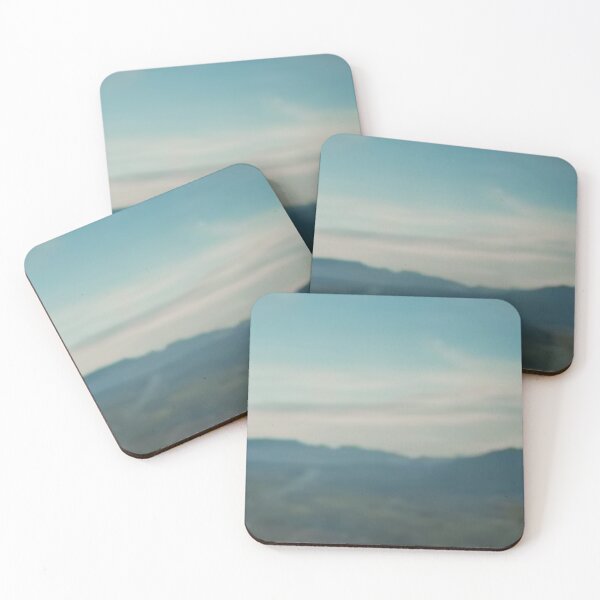 Artikelvorschau, Schöner blauer Hügel-Landschafts-Quadrat-Entwurf Kattakitty Shop-szenischer Himmel entworfen und verkauft von kattakitty.