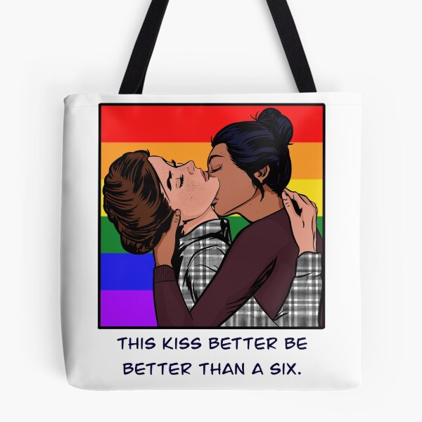 Artikelvorschau, Ellie und Dina – LGBTQ+ Flagge – Polaroid entworfen und verkauft von gaslight-n.
