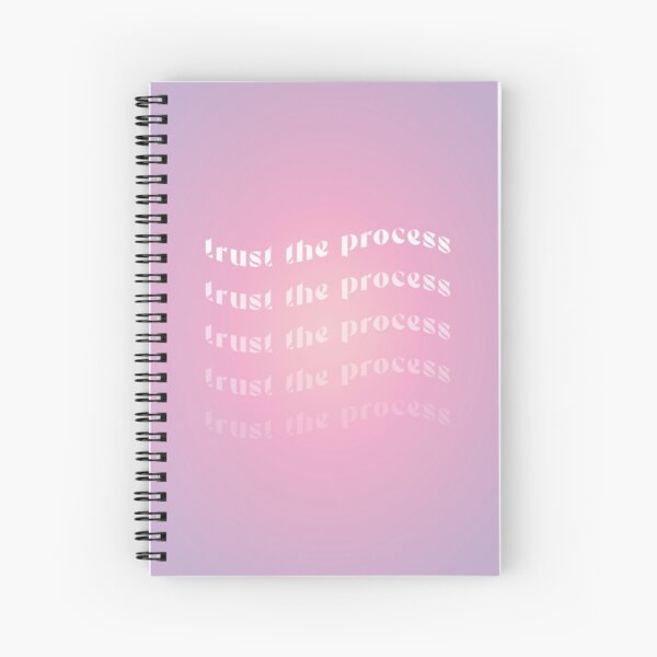 Artikel-Vorschau von Vertrauen Sie dem Prozess Pink and Purple Aura, designt und verkauft von mystikwhale.
