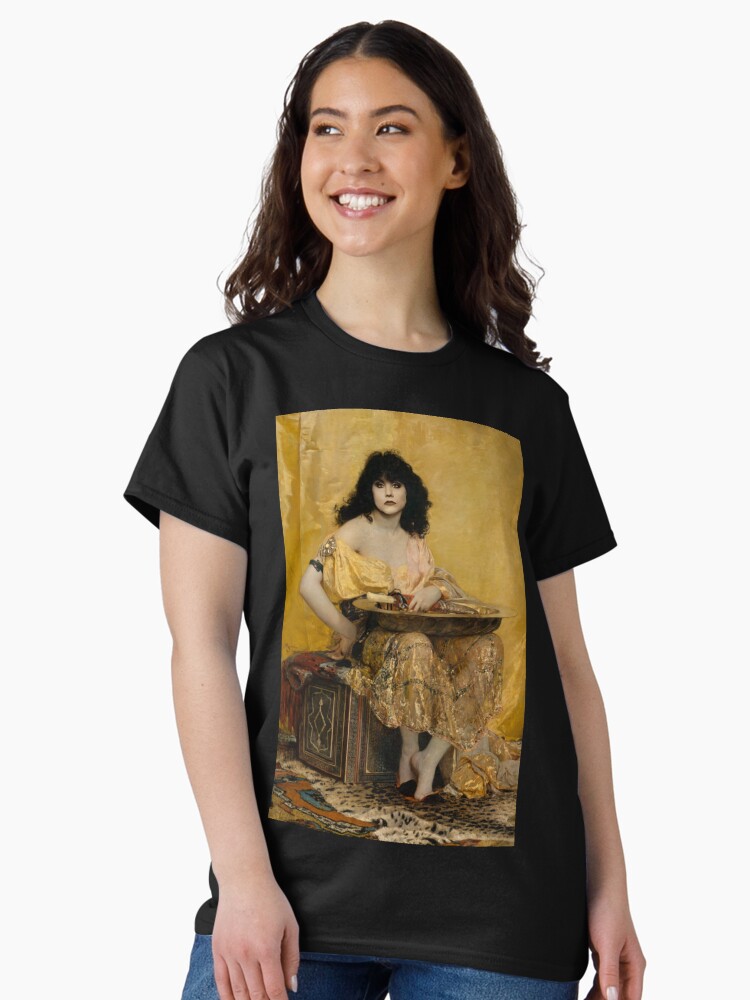 Aperçu 2 sur 7. T-shirt classique avec l'œuvre WWDITS Nadja HD créée et vendue par sonshop99.