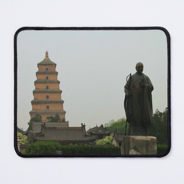 Artikelvorschau, Xi'an Giant Wild Goose Pagoda and Buddha Statue entworfen und verkauft von Thomas Halouva.