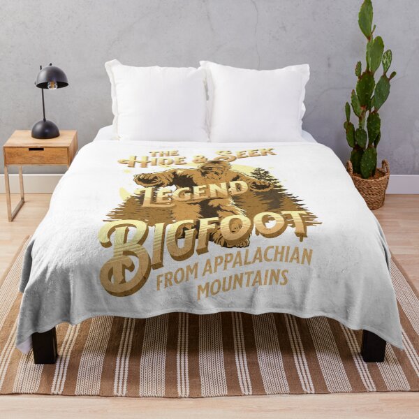 Item preview, Ocultar y buscar leyenda Bigfoot designed and sold by DreamSwiftly.