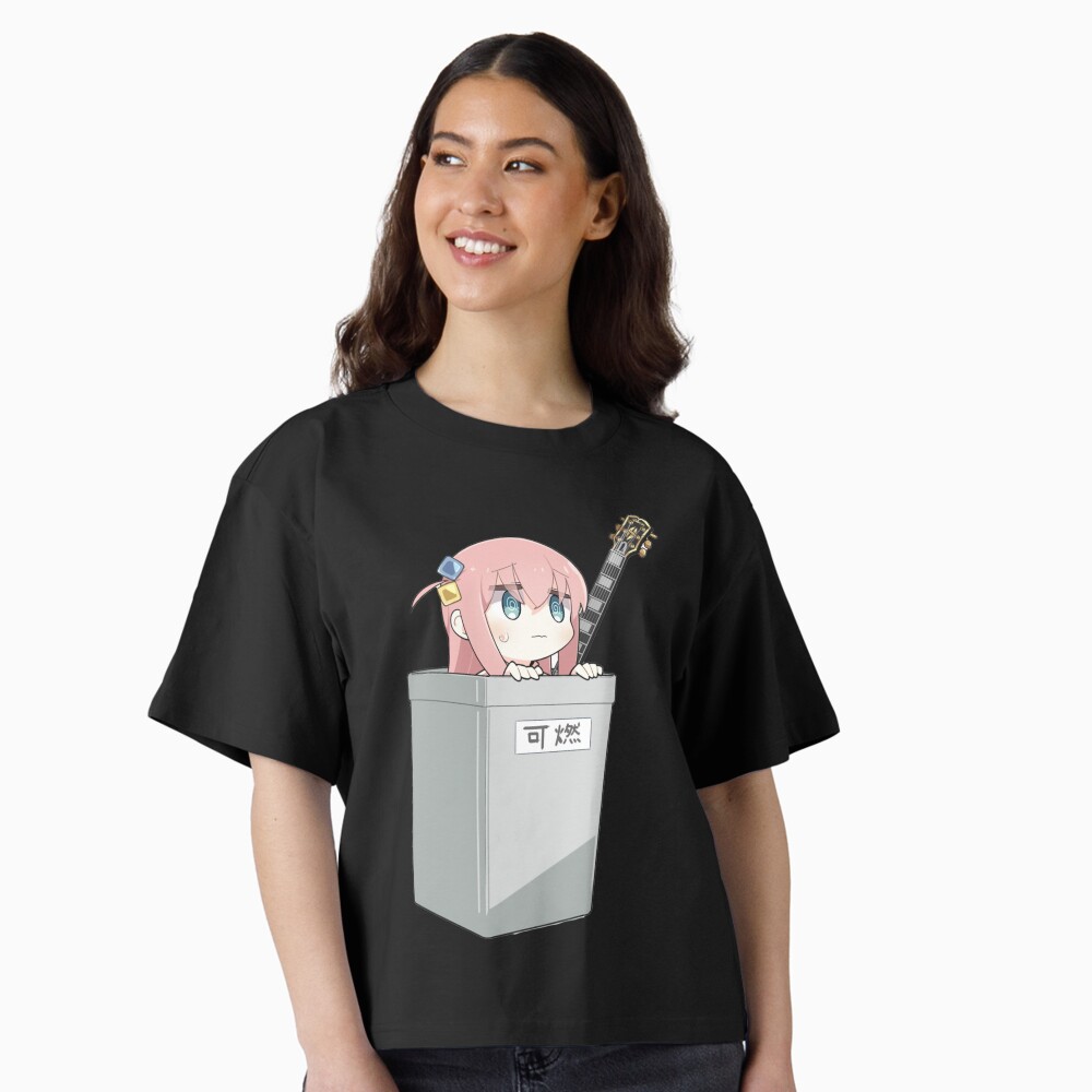Aperçu de l'œuvre T-shirt boxy créée et vendue par cuthberteugene.