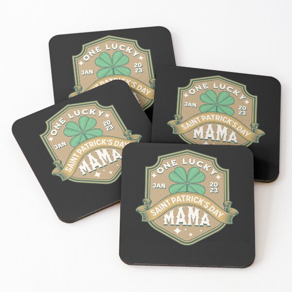 Artikelvorschau, St. Patrick's Day EINE GLÜCKLICHE Mama T-Shirt entworfen und verkauft von ShutEyeShirts.