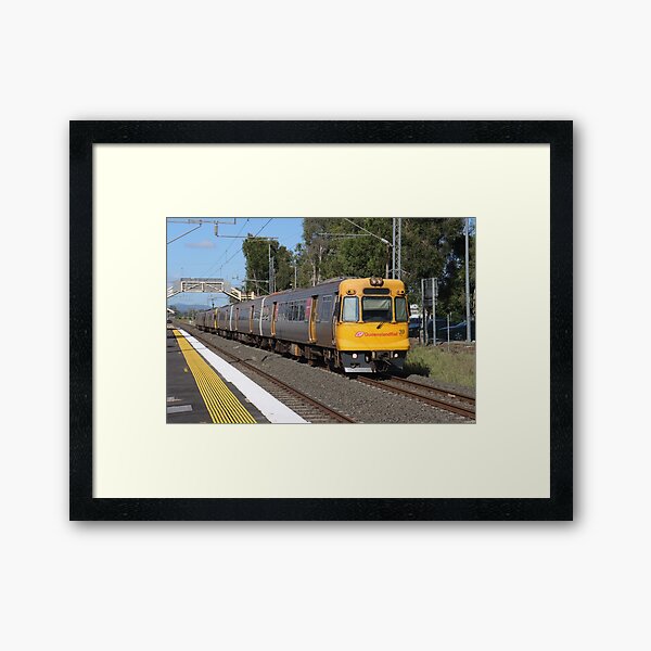 オーストラリア鉄道 Queensland railグッズセット 非売品 NSWトレインリンクH形電車 - Wikipedia