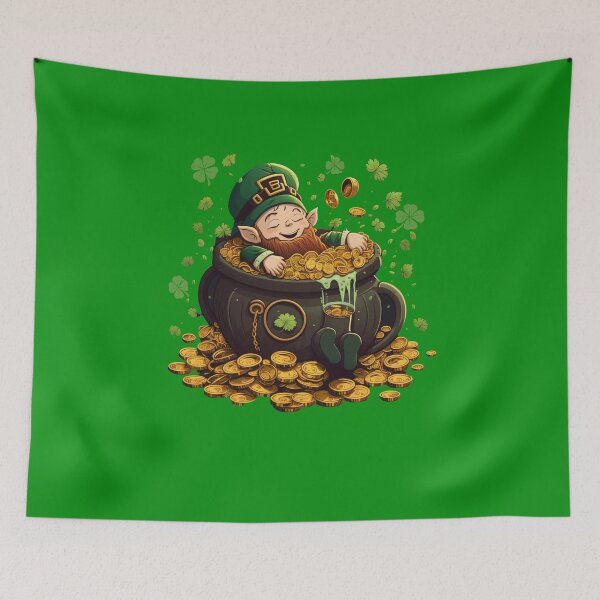 Artikelvorschau, St. Patrick's Day Kobold, der auf Münzen und Shamrocks liegt entworfen und verkauft von CG Studio.
