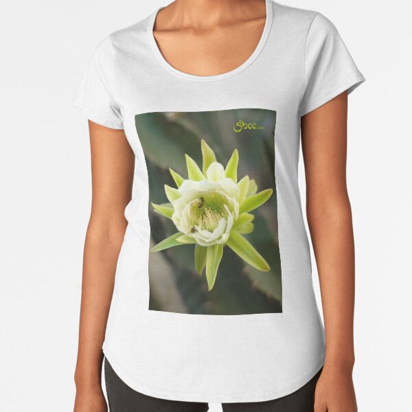 Princess of the Night - Bloom with Playful Bees Premium Scoop T-Shirt