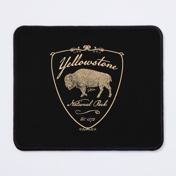 Aperçu de l'œuvre T-shirt de bison de marche du parc national de Yellowstone drôle créée et vendue par maurines.