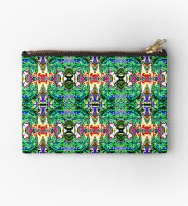 The Fling Transformation #03 Studio Pouch